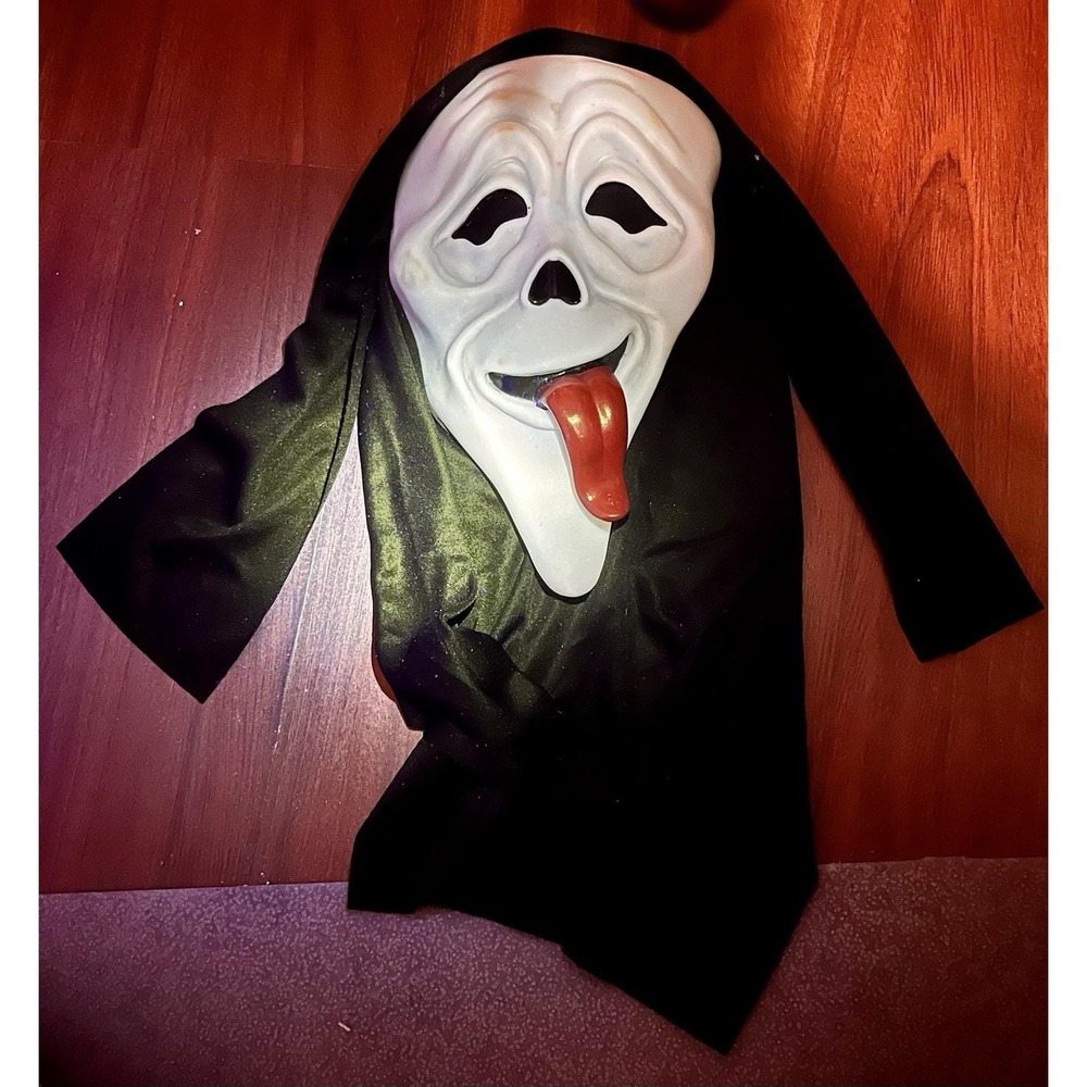 Scream Mask Tongue Out Ghost Face Easter Unlimited Fun World Wassup Scary Movie - Picture 3 of 9